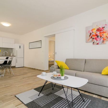 Apartment Petra ซาดาร์ ภายนอก รูปภาพ