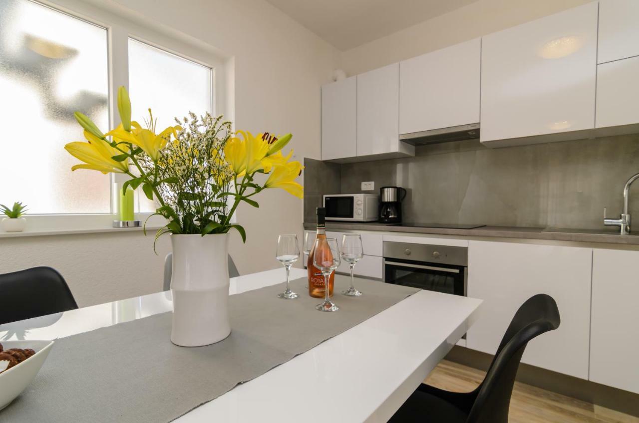 Apartment Petra ซาดาร์ ภายนอก รูปภาพ