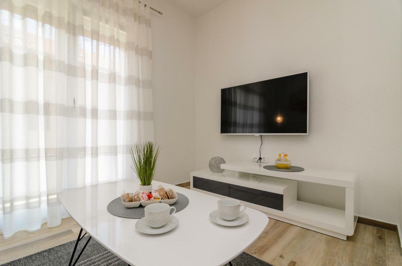 Apartment Petra ซาดาร์ ภายนอก รูปภาพ